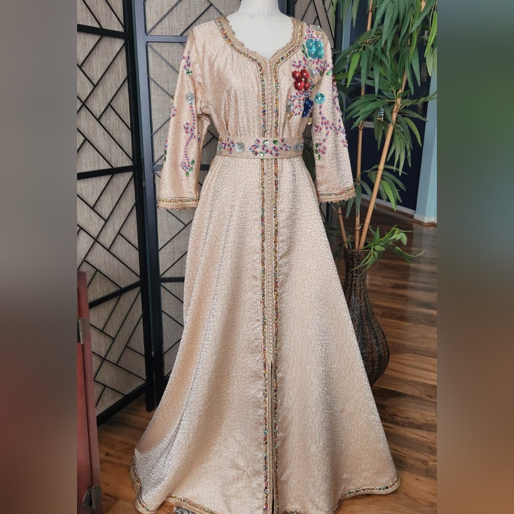 Embellished Long Sleeve Dress in Cream